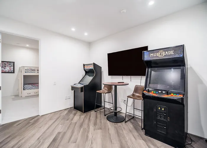 4milmouthwateringmansionpicklebalgolfcasita Villa Scottsdale