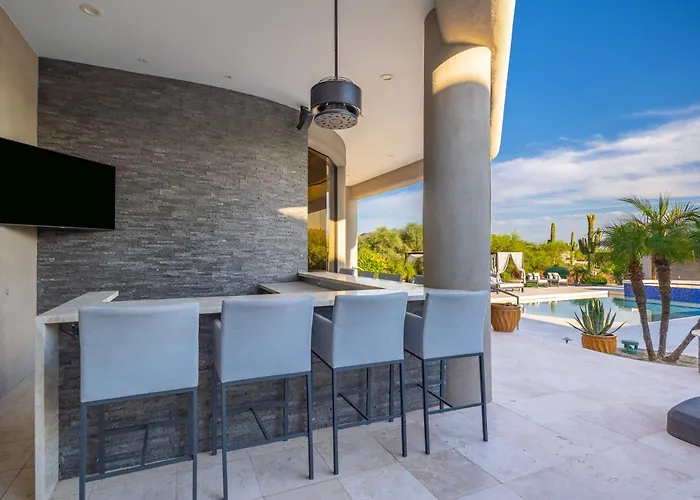 4milmouthwateringmansionpicklebalgolfcasita Villa Scottsdale
